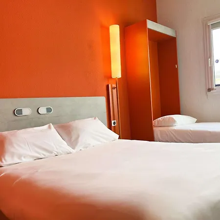 Ibis Budget Saint Christol Les Ales Hotel 2*