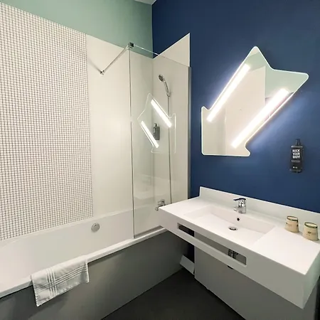 Ibis Budget Christol Les Ales 2*